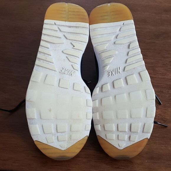 NIKE AIR MAX THEA, SIZE 6 - Picture 10 of 15